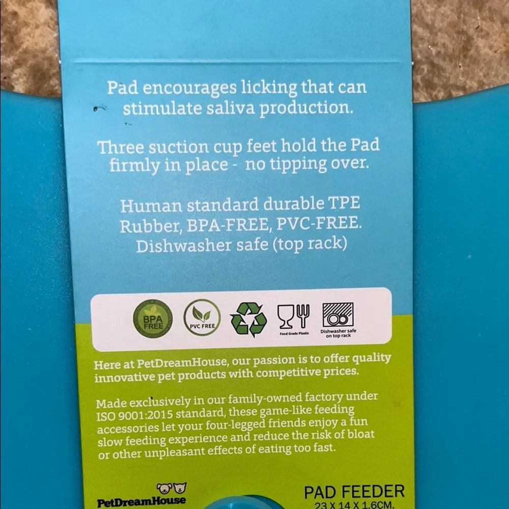 NWT Blue Slow Feeder Pad for Small Pets